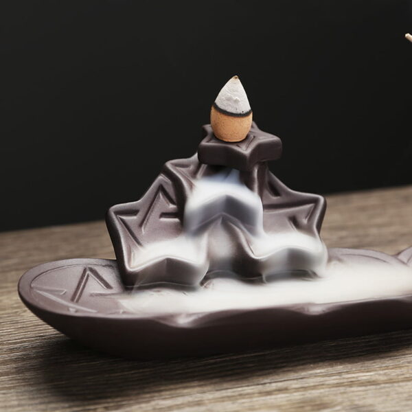 O1CN01D9pEHz1kW4LQQFu7Y_!!2551464690-0-cib Five-pointed Stars Boat Ceramic Waterfall Stick Incense Burner