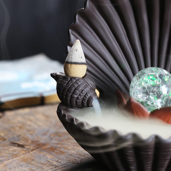 O1CN010Cyrja1cmXYX3tjHL_!!3824033643-0-cib Seashell Ceramic Backflow Incense Burner With LED Light Ball