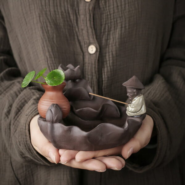 Old Man Fishing Backflow Incense Burner ​