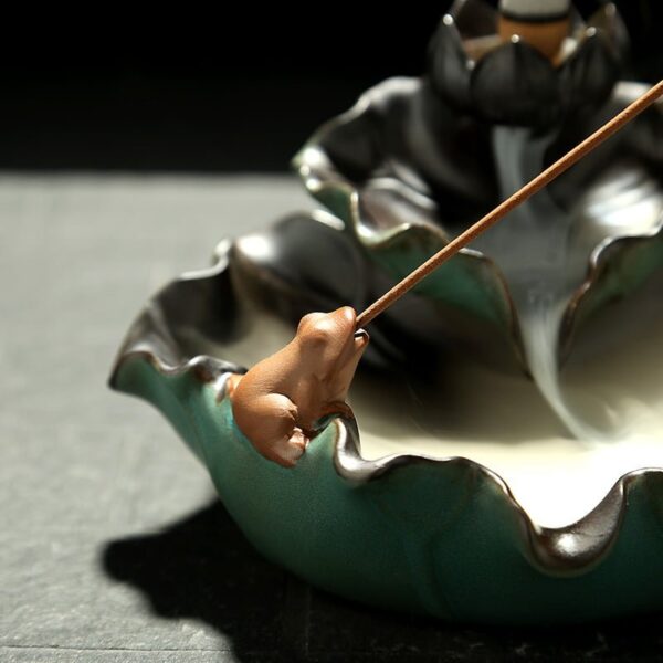 Lotus Leaf Frog Lotus Flower Ceramic Waterfall Incense Cone Holder