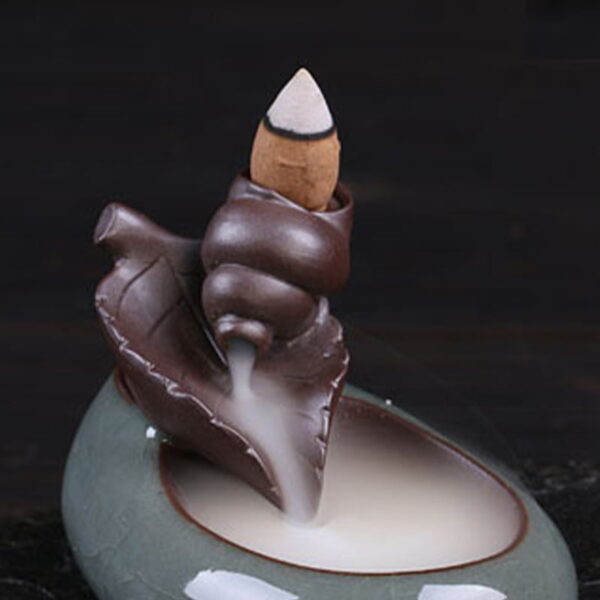 Leaf Conch Pool Ceramic Cute Waterfall Incense Burner