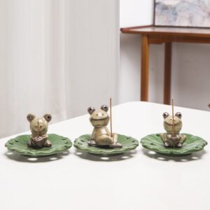 Cute Frog Hollow Lotus Leaf Ceramic Thread Incense Burner