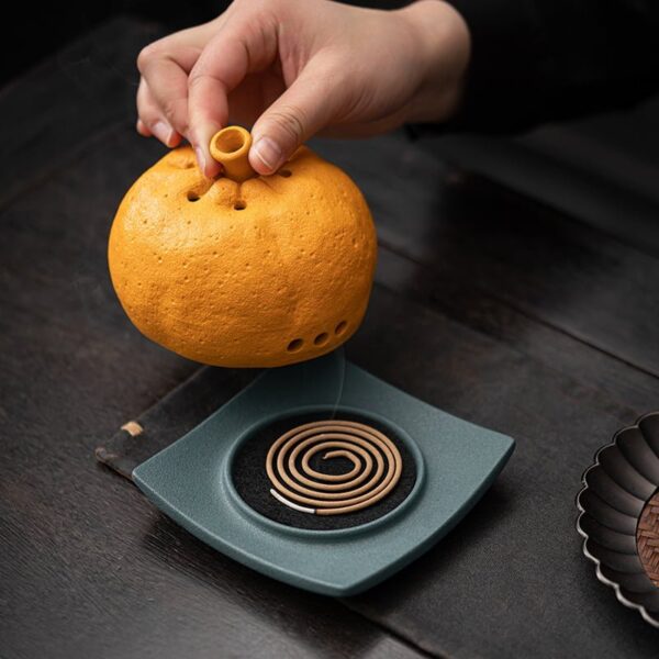 O1CN01In9Tuv1YJS4vA0RZf_!!2207891113038-0-cib Ceramic Vivid Orange Coil Incense Burner