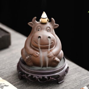 Cute Cow Fountain Smoke Backflow Incense Burner