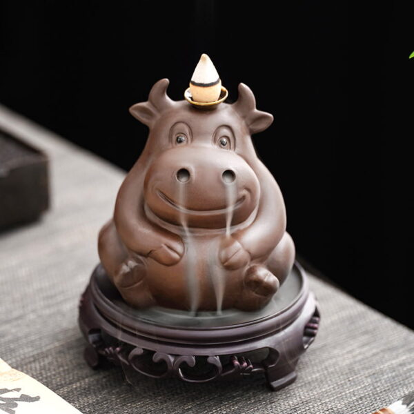 Cute Cow Fountain Smoke Backflow Incense Burner