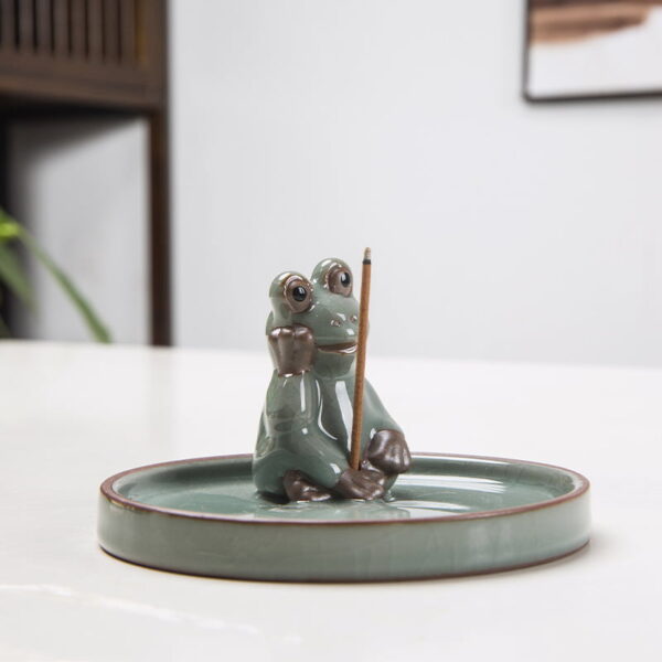 Frog Incense Burner Ceramic Thread Fragrance Insert