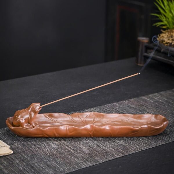 Ceramic Frog Lotus Leaf Backflow Incense Burner