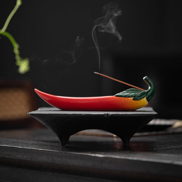 Pepper Ceramic Fragrant Cord Incense Burner
