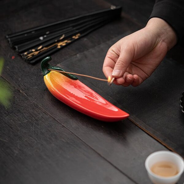 Pepper Ceramic Fragrant Cord Incense Burner