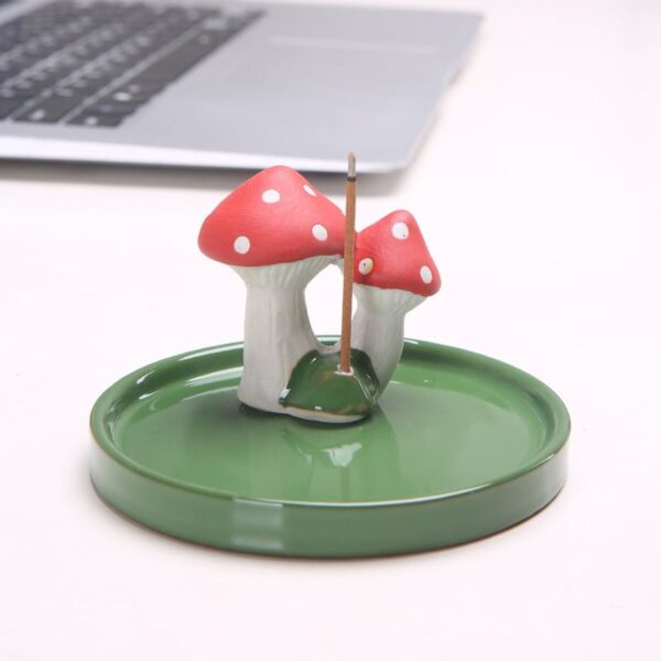 Thread Incense Burner Ceramic Cartoon Mushroom Incense Insert