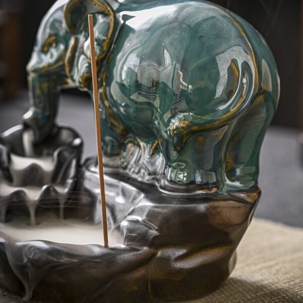 Ceramic Elephant Reflux Aromatherapy Burner