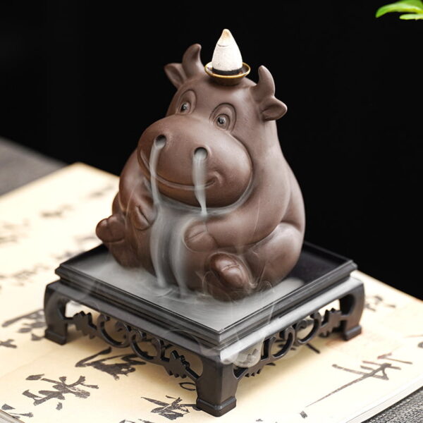 Cute Cow Fountain Smoke Backflow Incense Burner