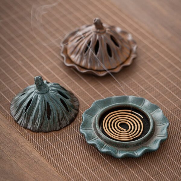 Lotus Seedpod Retro Handcrafted Porcelain Censer Incense Stick Stand
