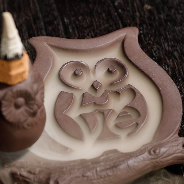 Cute Owl Branch Ceramic Back Flow Incense Burner Ornament Cute Owl Branch Ceramic Back Flow Incense Burner Ornament