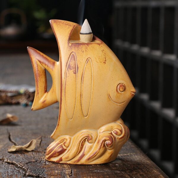 O1CN014cggiD1kW4HYGlRJj_!!2551464690-0-cib Cute Fish Ceramic Smoke Waterfall Incense Holder