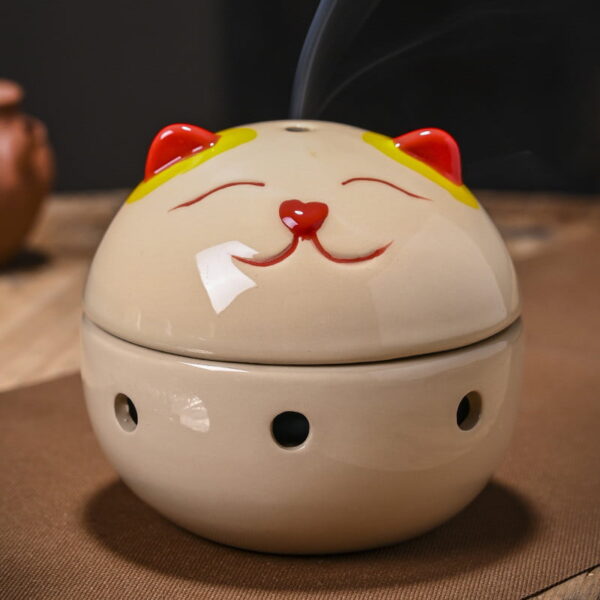 Round Cute Cat Incense Coil Holder