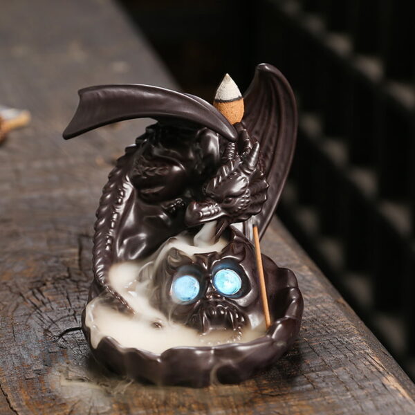 Halloween Flying Dragon Skull Backflow Incense Burner With LED Light