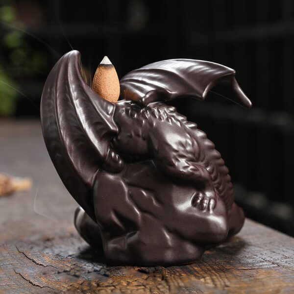 Halloween Flying Dragon Skull Backflow Incense Burner With LED Light