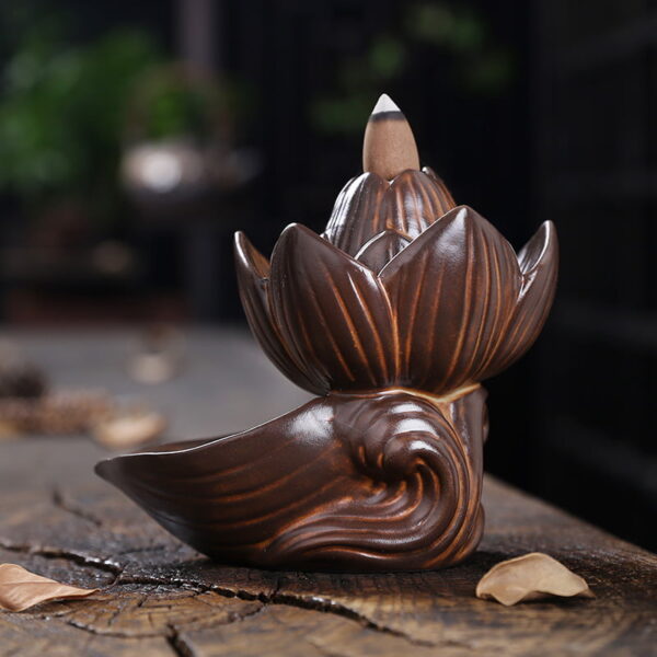 Retro Lotus Bud Ceramic Fountain Waterfall Incense Holder