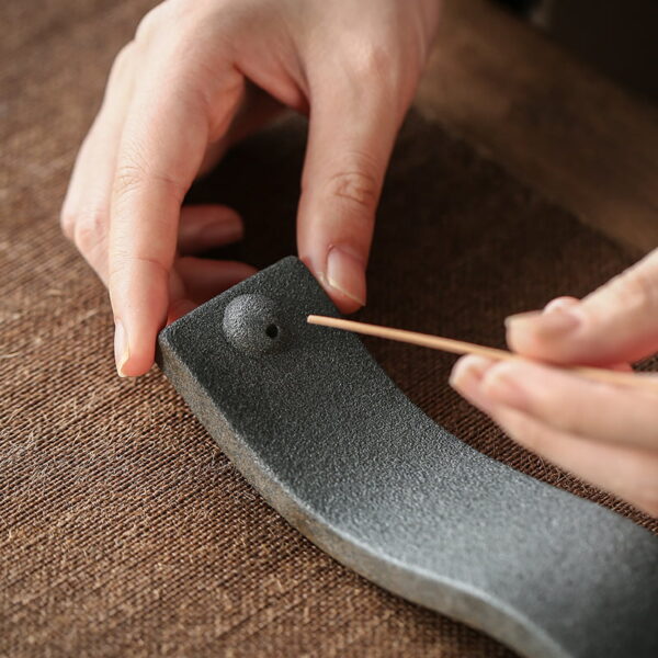 Wave Shape Macaron Color Ceramic Frosted Incense Stick Holder