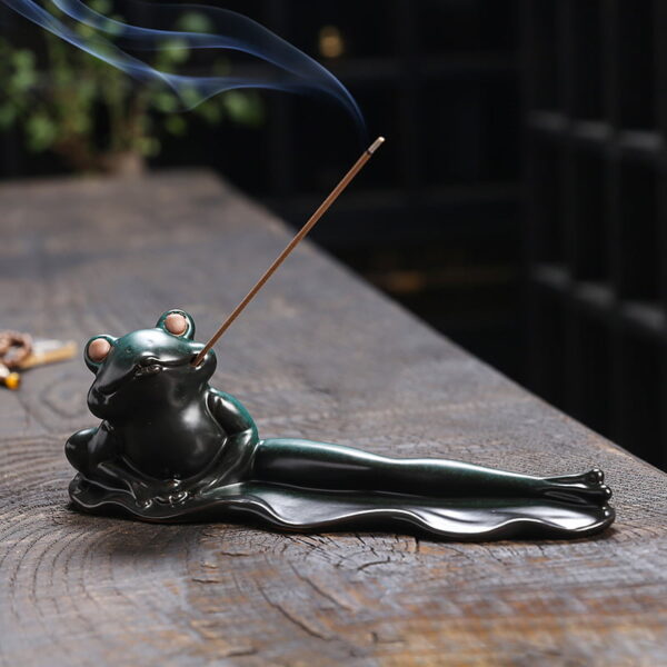 Green Frog Ceramic Incense Stick Holder Green Frog Ceramic Incense Stick Holder