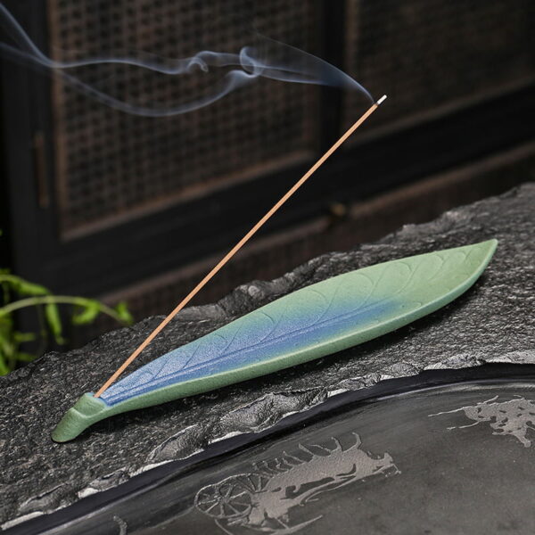 Retro Leaf Ceramic Incense Stick Holder
