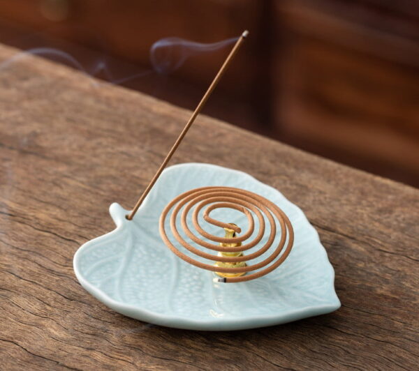 Bodhi Leaves Ginkgo Leaves Ceramic Stick Incense Holder Bodhi Leaves Ginkgo Leaves Ceramic Stick Incense Holder