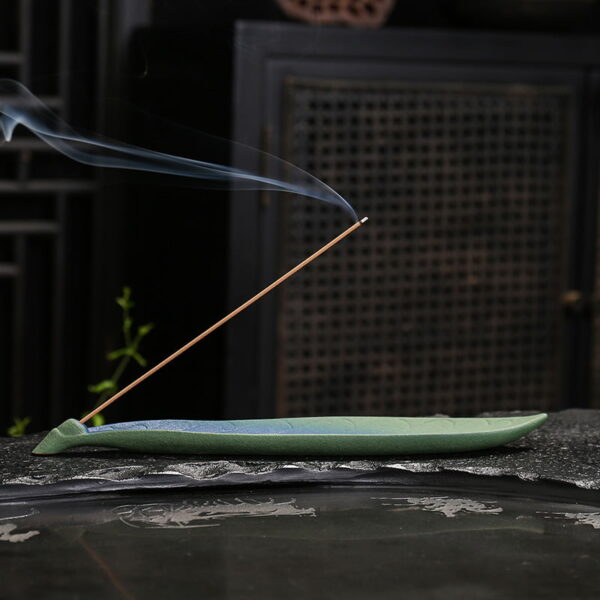 Retro Leaf Ceramic Incense Stick Holder