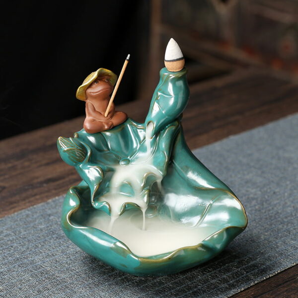 O1CN01uxbiVi1kW4HukTkns_!!2551464690-0-cib Frog Fishing Lotus Leaf Green Ceramic Backflow Holder Waterfall