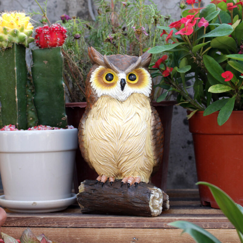 Owl Simulation Garden Courtyard Decoration Resin Ornament