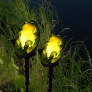 Cute Green Frog Leaf Outdoor Solar LED Light