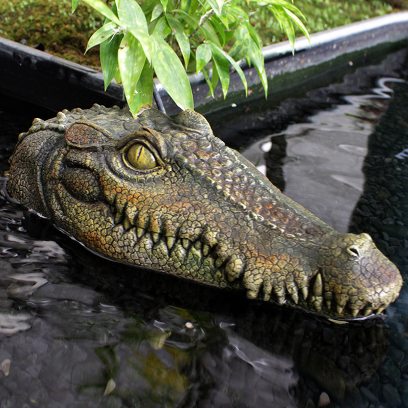 Simulated Crocodile Pool Pond Floating Resin Ornament