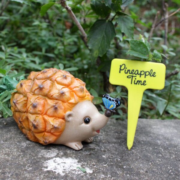 Simulated Hedgehog Pineapple Resin Craft  Ornament Decoration