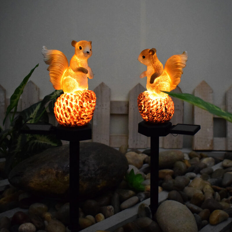 Cute Squirrel LED Solar Light Lawn Landscape Lamp