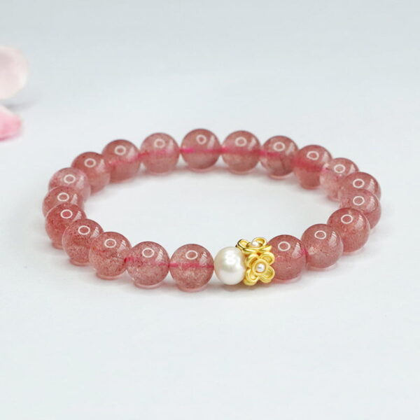 Natural Crystal Bracelet Strawberry Crystal Sweet Bracelet