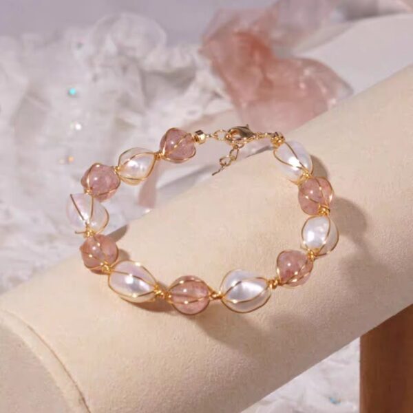 Natural Freshwater Pearl Bracelet Cute Natural Strawberry Crystal Bracelet