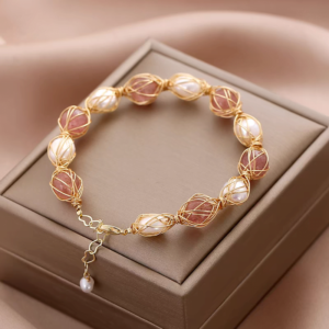 Natural Freshwater Pearl Bracelet Cute Natural Strawberry Crystal Bracelet