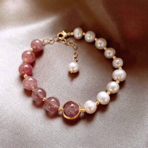 Natural Pearl Fairy Strawberry Crystal Bracelet Natural Pearl Fairy Strawberry Crystal Bracelet