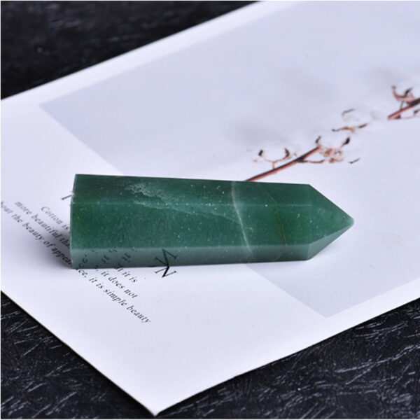 Natural Aventurine Crystal Column Rough Stone