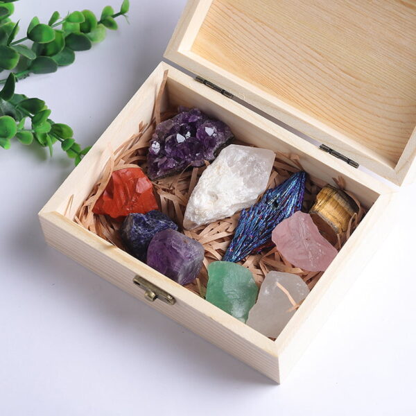 O1CN01HY5Zpw1j2vTz6MXjU_!!2208437594491-0-cib Natural Crystal Amethyst Colorful Gemstone Ore Raw Stone Box Set