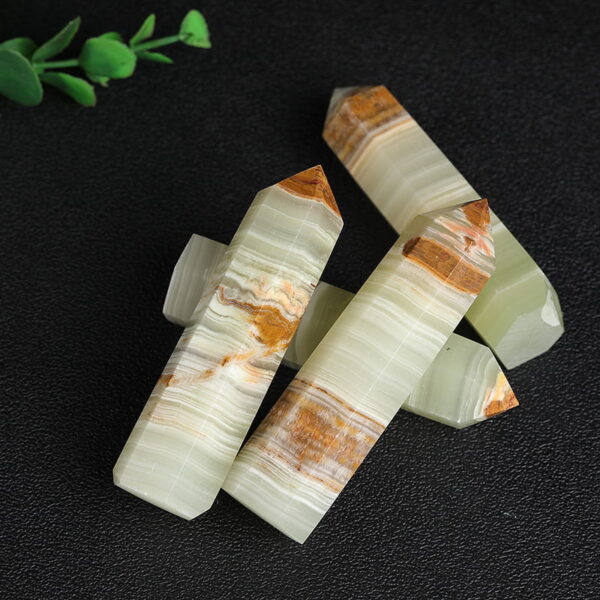 O1CN01Qtthvl1j2vWNukyZZ_!!2208437594491-0-cib Natural Crystal Afghanistan Jade Hexagonal Prism Raw Stone