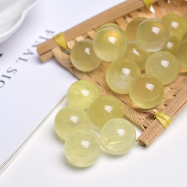 O1CN01UgPBLg1RG3paNptu5_!!2211574462083-0-cib Natural Yellow Crystal Round Ball