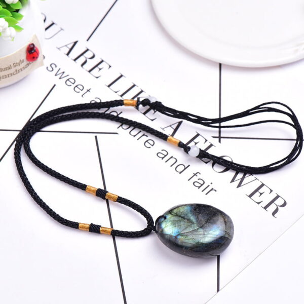 O1CN01cwzGWG1j2vUYszI97_!!2208437594491-0-cib Natural Moonstone Rough Stone Pendant Necklace