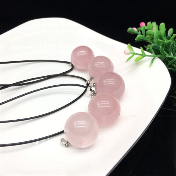 Natural Rose Crystal Round Ball Pendant Necklace Natural Rose Crystal Round Ball Pendant Necklace