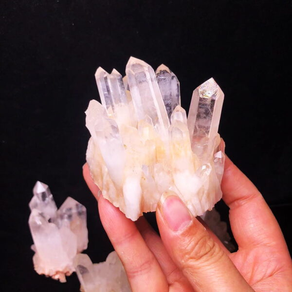 Natural White Crystal Cluster Raw Stone Home Ornament Decoration
