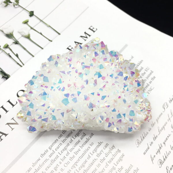 O1CN01mBYfxZ1RG3i04yLGK_!!2211574462083-0-cib Natural White Crystal Cluster Colorful Electroplated Crystal Raw Stone Cluster