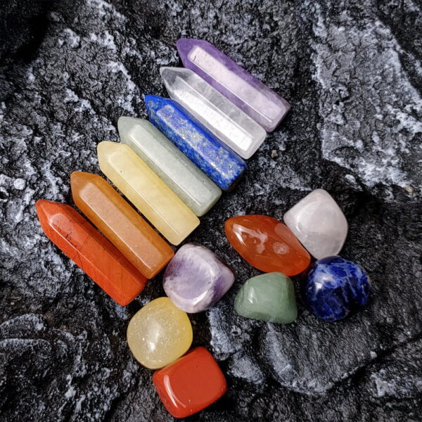 O1CN01rDz7yC1Xf94fqEbyo_!!2201211062950-0-cib Colorful Mixed Hexagonal Crystal Jade