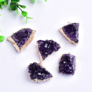 Natural Amethyst Raw Stone Amethyst Cluster Pendant Amethyst Geode Gold-plated Free-form Raw Stone