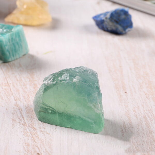 O1CN01wJUCQb1VHD9RVYyBh_!!2211970512627-0-cib Natural Color Crystal Raw Stone