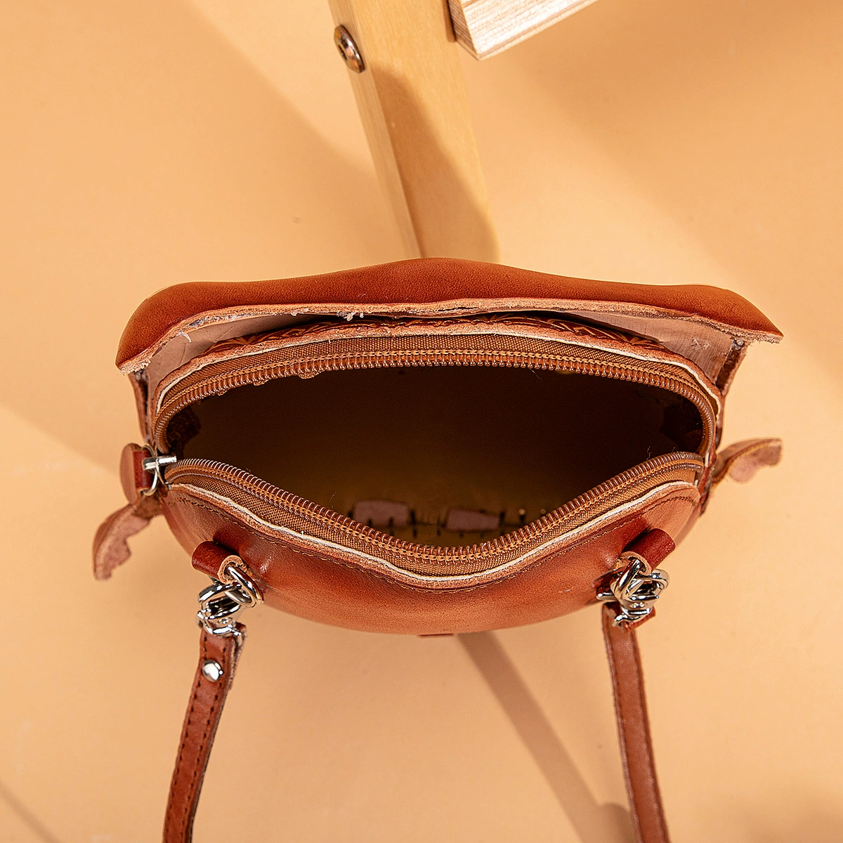 Owl genuine leather bag